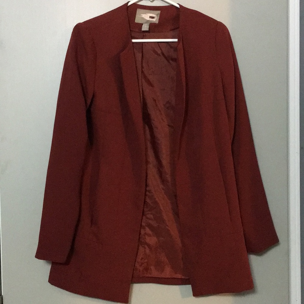 Maroon blazer!